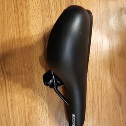 OZONE 500 ADULT BIKE SEAT 