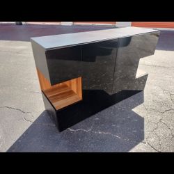 ✨Sleek Black Lacquer 🥰 Multi-Purpose & Modern!✨