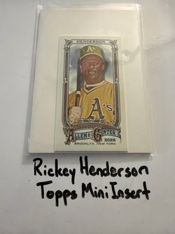Rickey Henderson Oakland A’s Hall of Fame Outfielder Topps Short Print Insert Card.