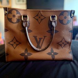 Louis Vuitton Tote Bag 