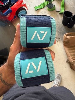 A7 wrist wraps