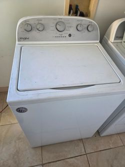 Matching Whirlpool HE Washer & Electric Dryer  Set