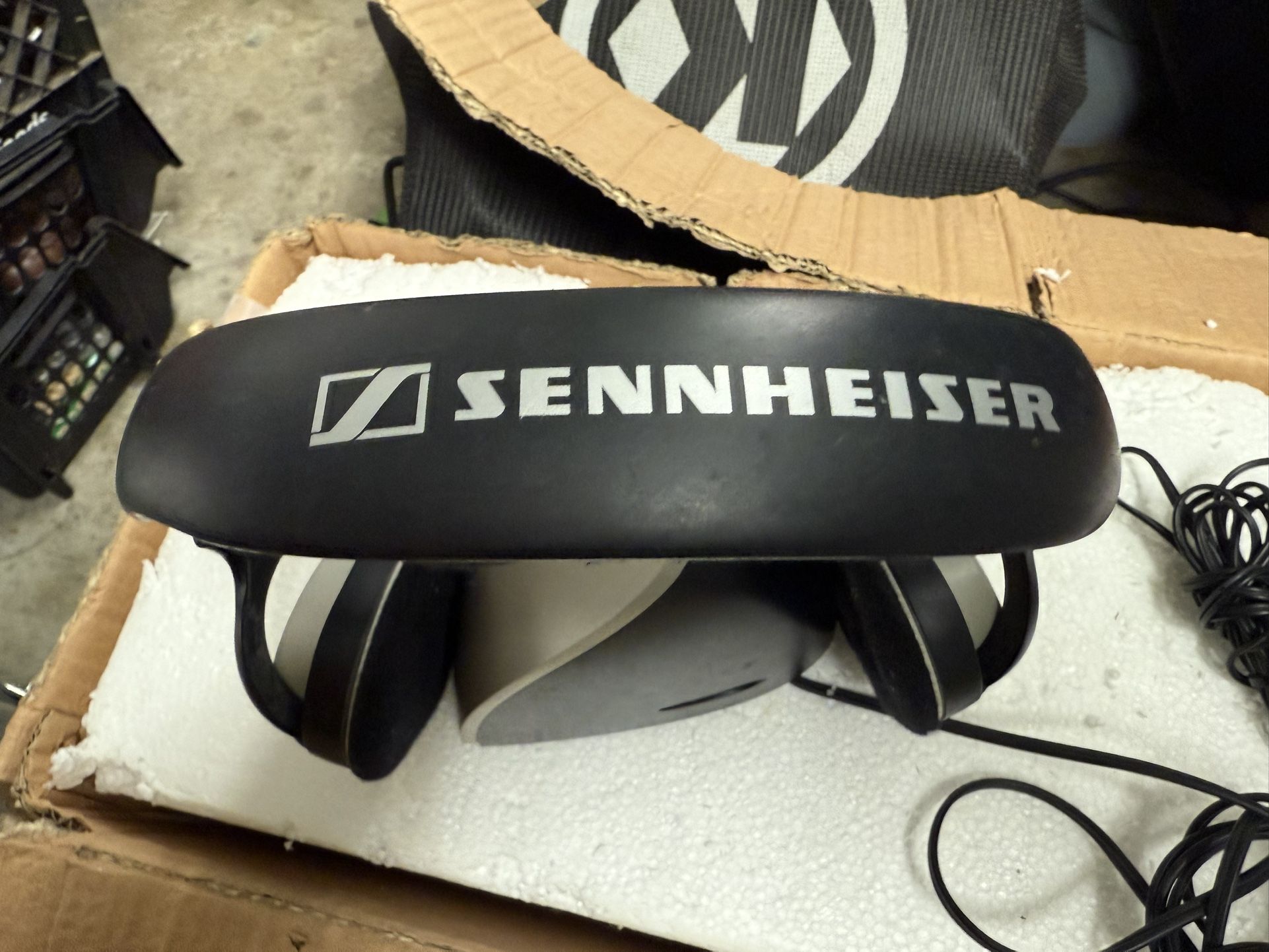TV Wireless Headphones By Sennheiser TR120 -HDR120 With Base & Dock