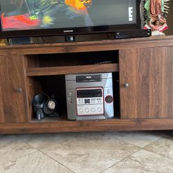 Dark Wood Brown Tv Stand. 