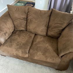 Brown Sleeper Sofa With Matching Loveseat 