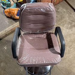 Takara Belmont Styling Chair