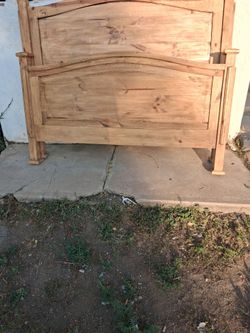 Bed frame headboard and footboard