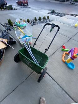 Scot 3000 Fertiliser Drop Spreader Weed Feed