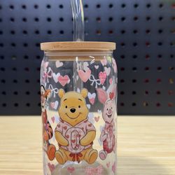 Winnie the Pooh Valentine Glass tumbler
