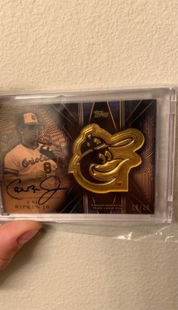 Cal Ripken Jr Topps gold pin auto card #18/25