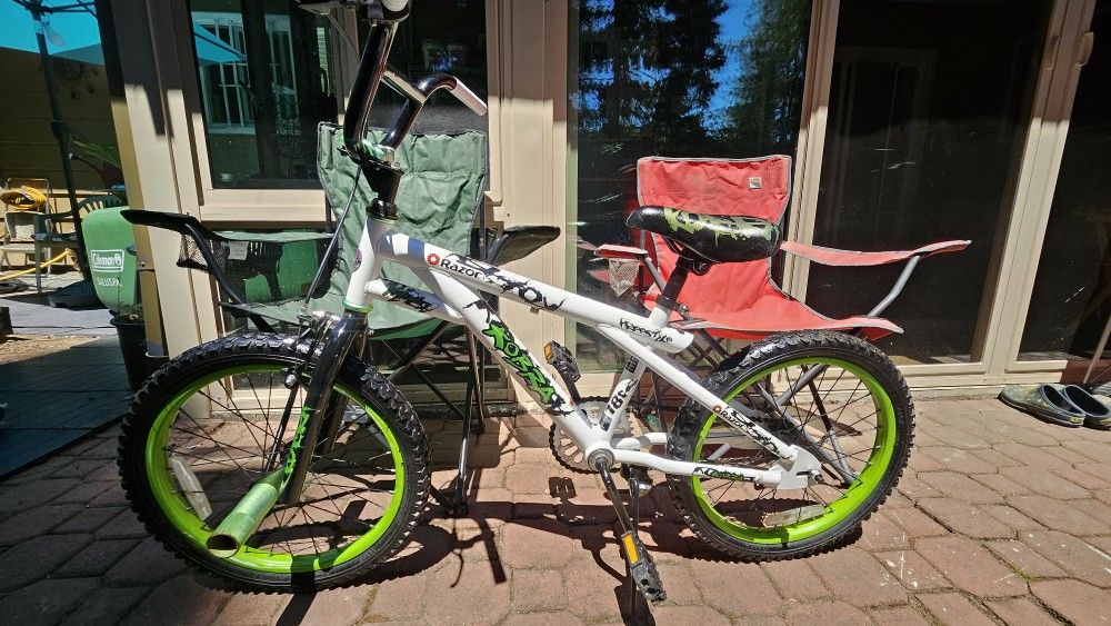 18" Razor Child Freestyle BMX Bike