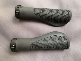 Ergon Pro Grips GA3 Ergonomic Very comfortable! MTB, Gravel, Road New take off!