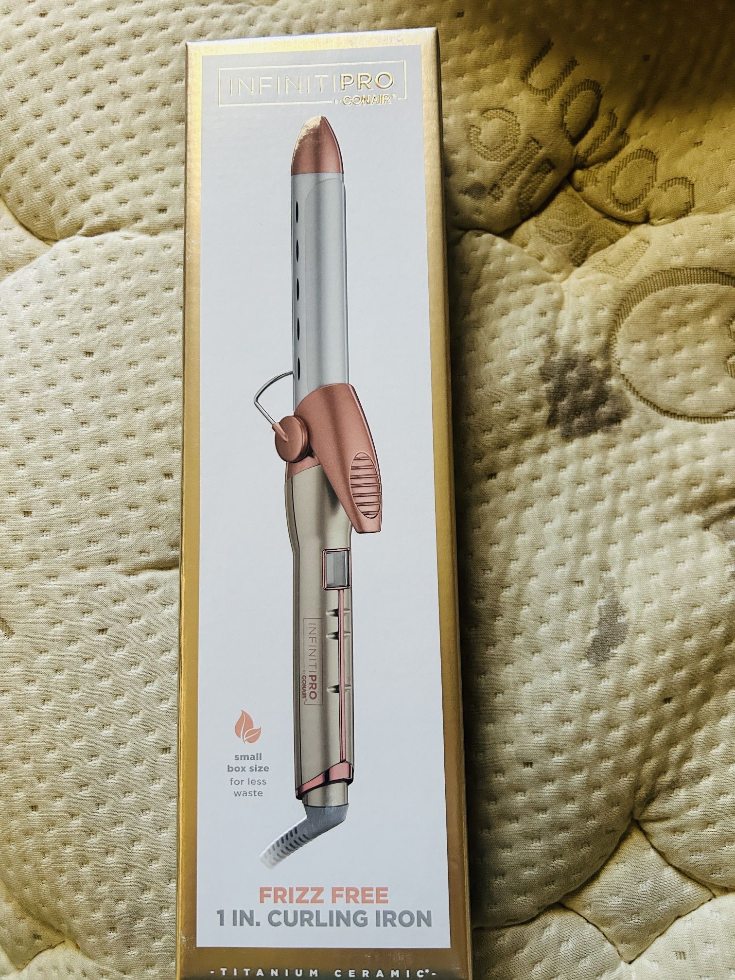 Infiniti Pro Conair Frizz Free Curling Iron