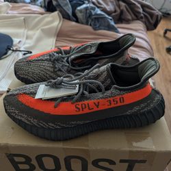 Yeezy 350 V2 Carbon Beluga M12