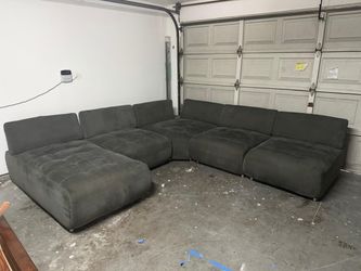 6-Piece Sectional Sofa. (FREE)