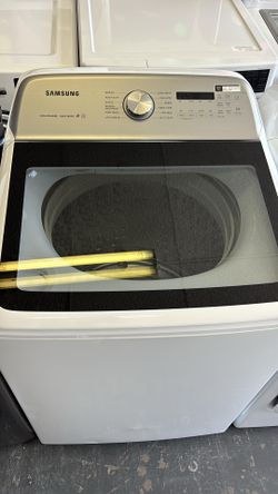 Beautiful like new top loader washer machines