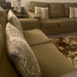 Sofa & Loveseat 