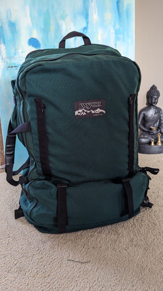 JANSPORT Hiking Backpack LARGE/ Expandable