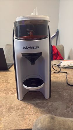 Formula Pro® Advanced Baby Formula Dispenser