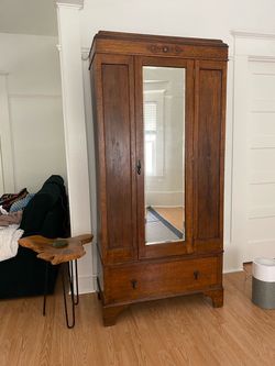 Armoire