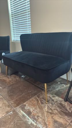 Lounge couches