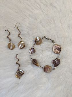 Mother of Pearls Shell Handmade Set