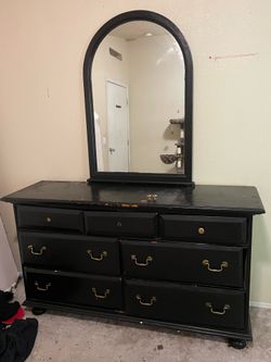 Wooden Vanity Dresser