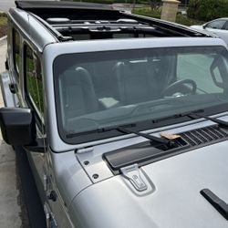 Jeep Wrangler Sahara 4Xe