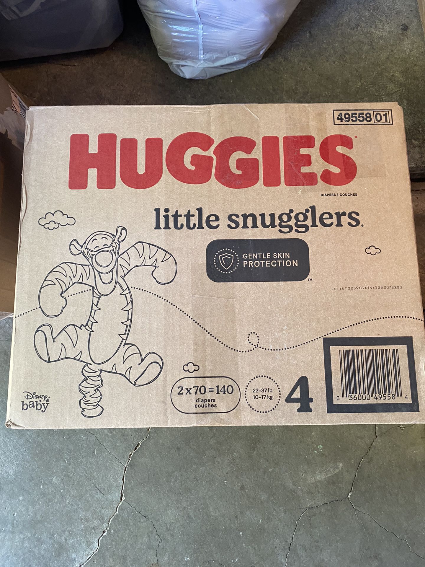 Huggies Little Snugglers size 4 
