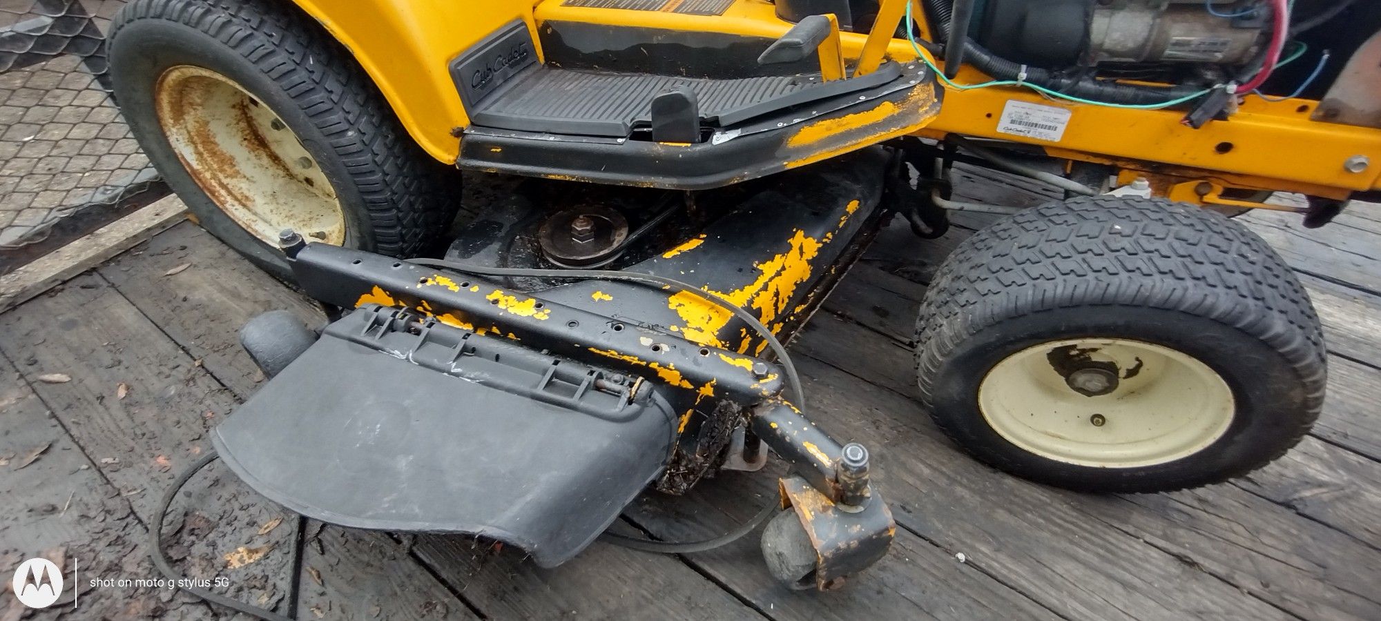 Heavy duty Gt2186 shaft driven Cub cadet riding mower parts or fix read