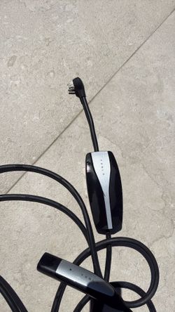 Tesla charger cable