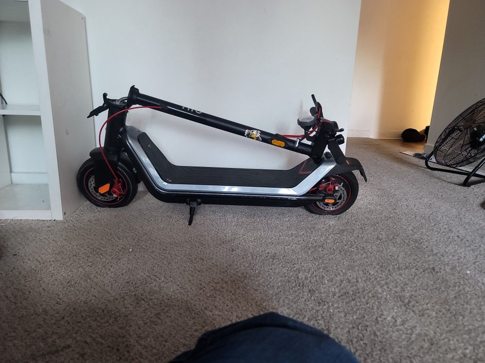Niu E Scooter Kqi3 Max