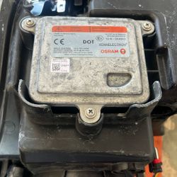 headlight high light hyundai Genenesis 2015