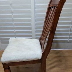 4 Dining Chairs