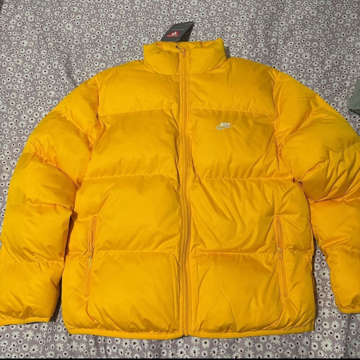 NEW Small Nike Yellow Puffer w Tags