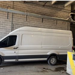 2018 Ford Transit