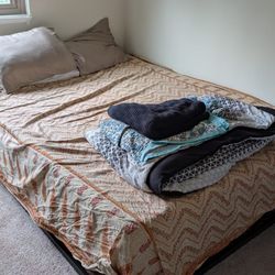 Zinus Queen Bed And Mattress