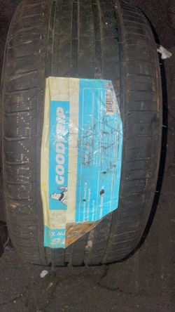 Llanta Nueva  225/40zR18   92w  XL