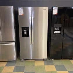 Whirlpool Side By Side Refrigerator With Water Dispenser And Ice Maker