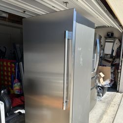  Refrigerator Tall Twin 