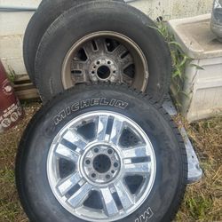 04 tires and rims Six. Lug nuts.