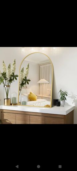 Arched Gold Frame Mirror