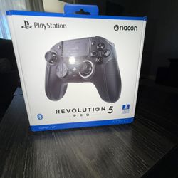 Evron Nacon Revolution 5 pro