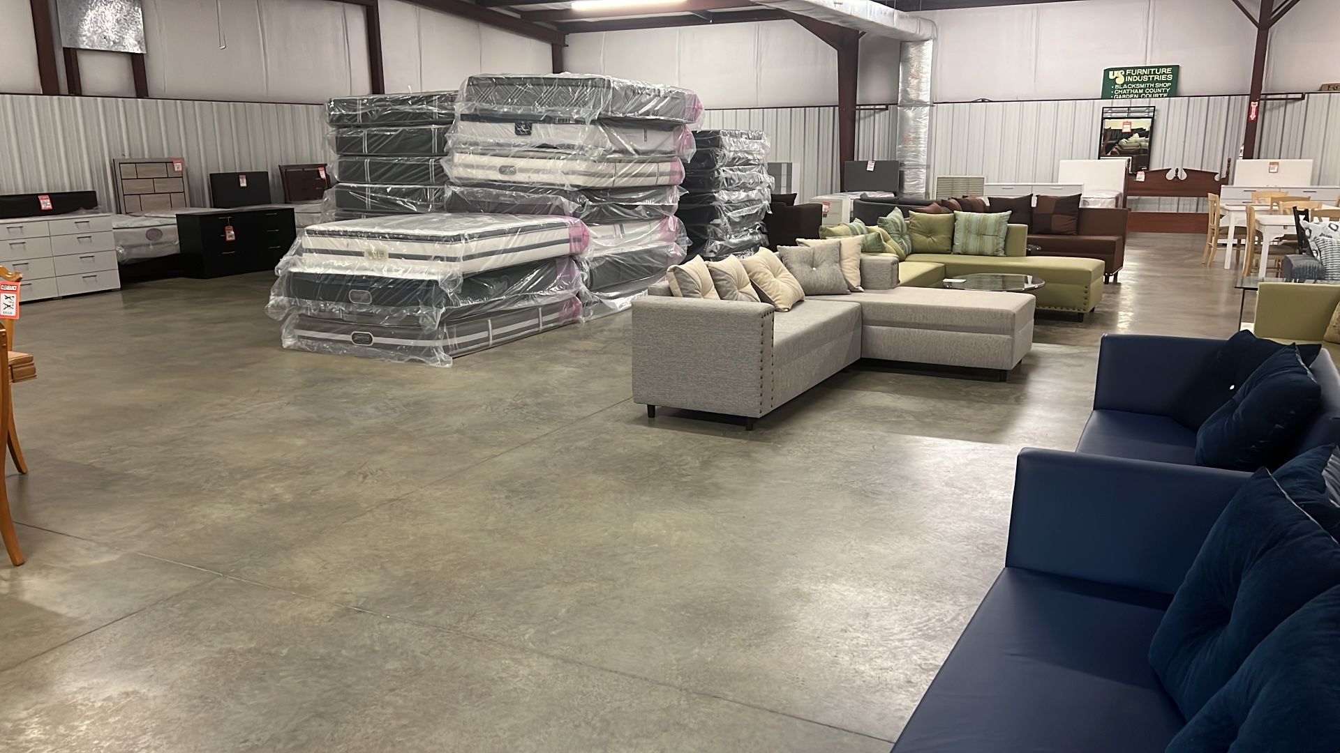 Sectionals $800 up to 1000