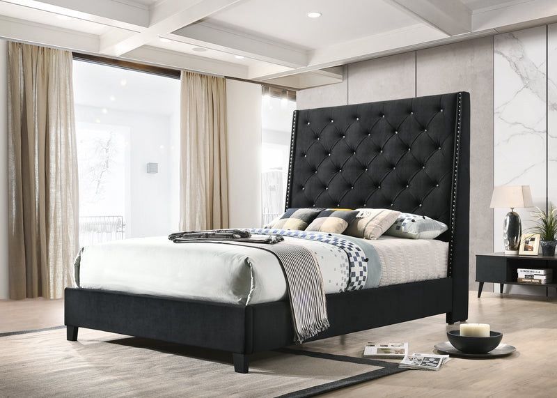 Black Velvet King Upholstered Bed / Mattress Included New In A Box Cama Medida King Size Color Negra / Colchon Incluido. Nueva En Caja