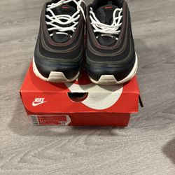 Nike Air Max 