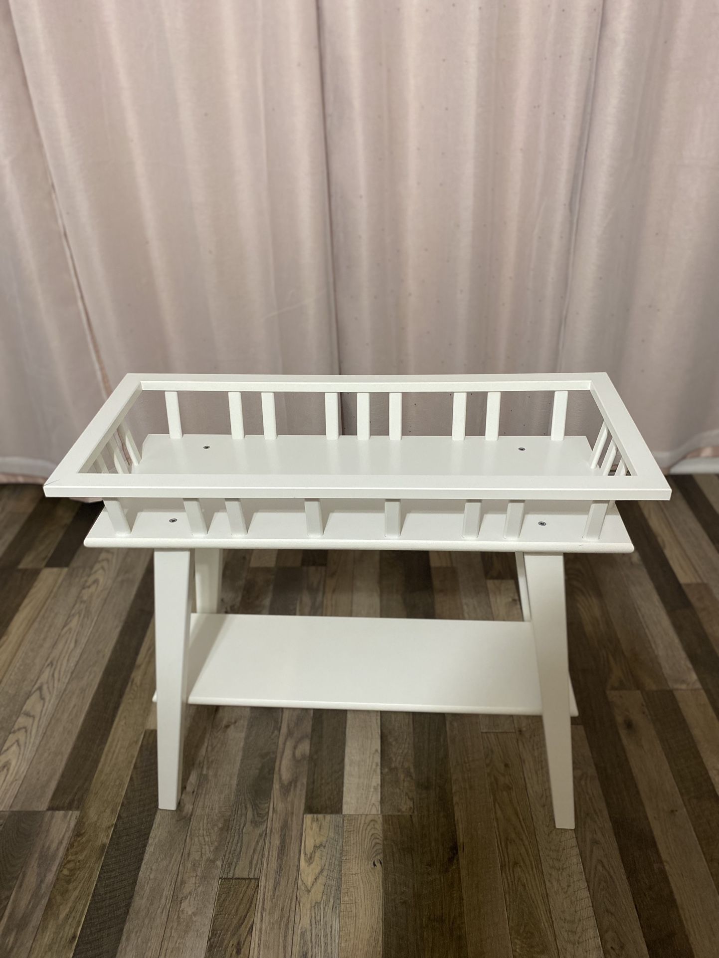IKEA LANTLIV plant stand, white, 26 3/4”