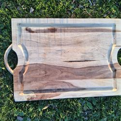 Mountain Woods Brown Extra Large Organic End-Grain Hardwood Acacia Cutting Board w/ Juice groove 15"x21"....asking $40.00