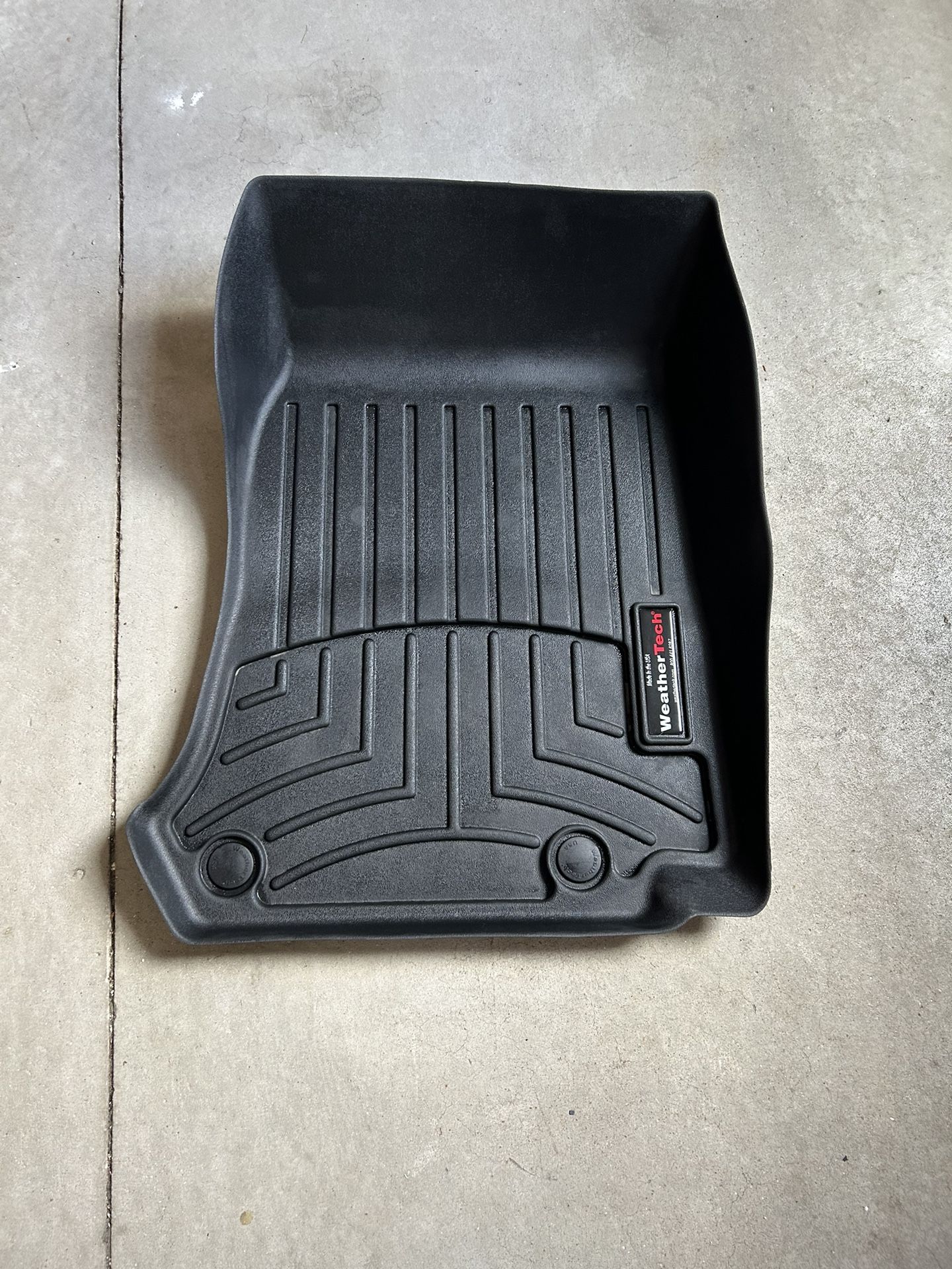 Mercedes GLC 300 Floor Mats for Sale in Northbrook, IL OfferUp