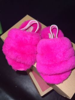 Ugg Pink Slippers